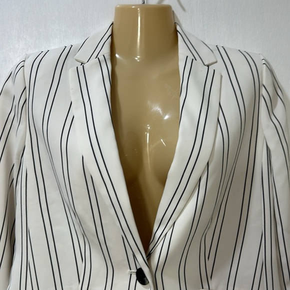 TALBOT WOMENS BLAZER JACKET COAT STRIPE WHITE BLACK SIZE 2P - Picture 3 of 12